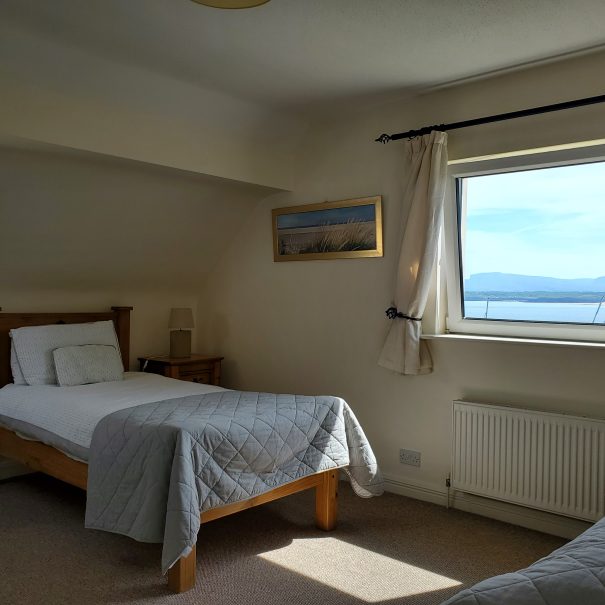 Room 2 Front Room 50430_125049